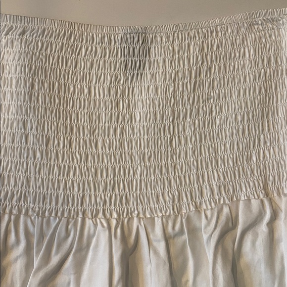 Wild Fable SZ Medium White Long Smocked Waist Flare Skirt New D30(e) - Picture 14 of 14